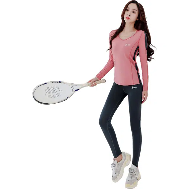 Barbie V