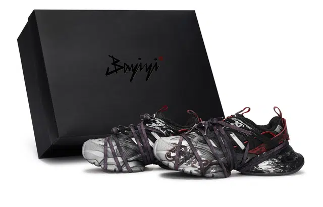 adidas XLG Runner Deluxe