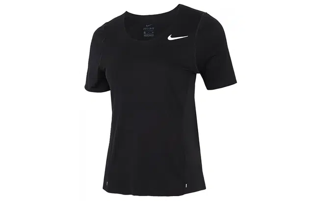 Nike Dri-FIT T