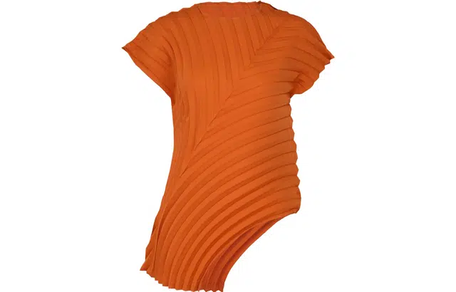 ISSEY MIYAKE SS23 T