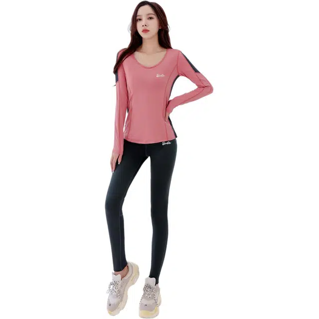 Barbie V