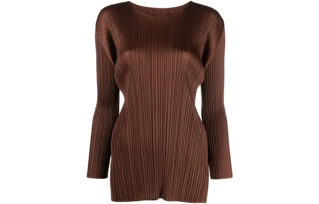 PLEATS PLEASE ISSEY MIYAKE T