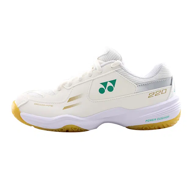 YONEX