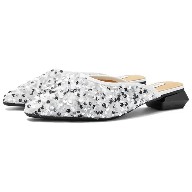 NINE WEST