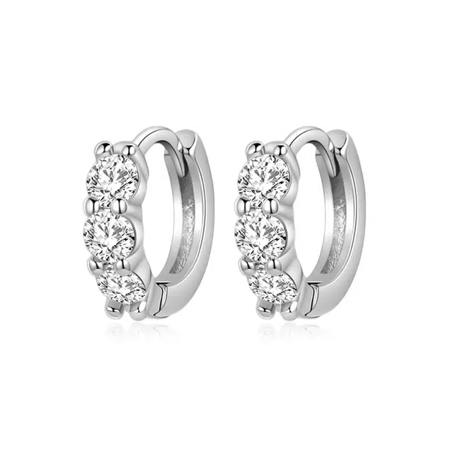 饰伴 锆韵流光 时尚简约 精致高级 雅致 小众 创意设计日常百搭 甜美清新 好运 温柔大方 合金 耳环 女款