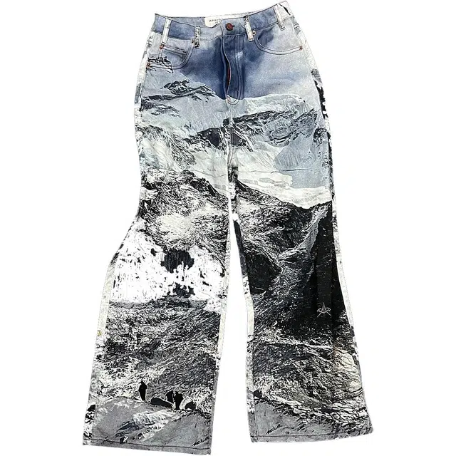 Apriority Clothing Baggy Pants White