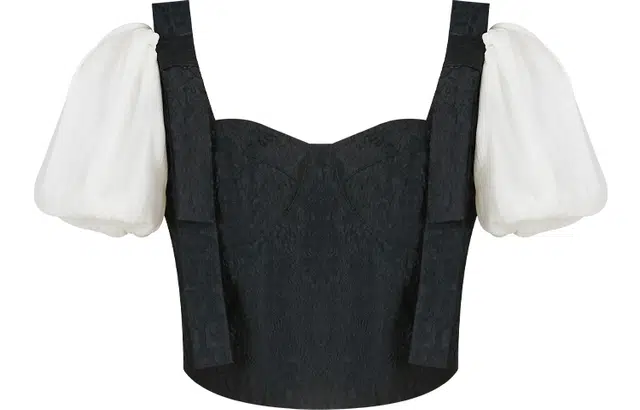 TAMMY TANGS T