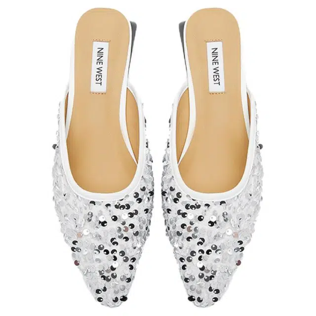 NINE WEST