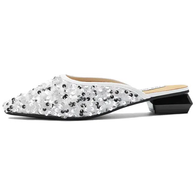 NINE WEST