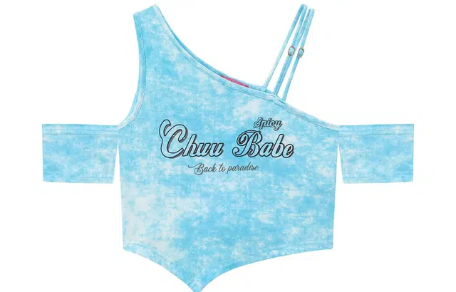 CHUU T