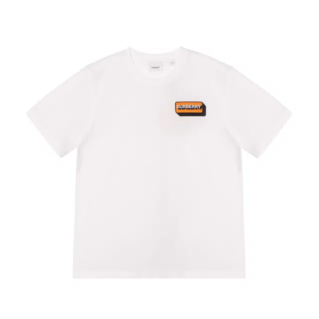 Burberry SS22 T
