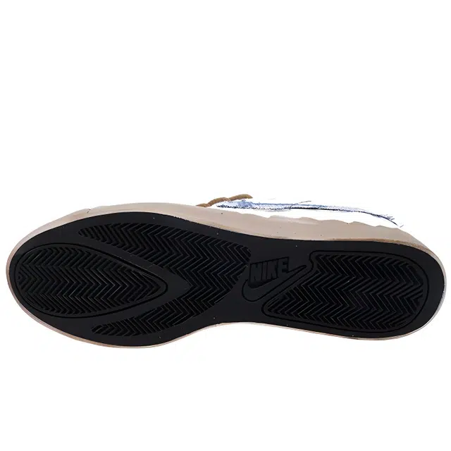 Nike Court Royale AC