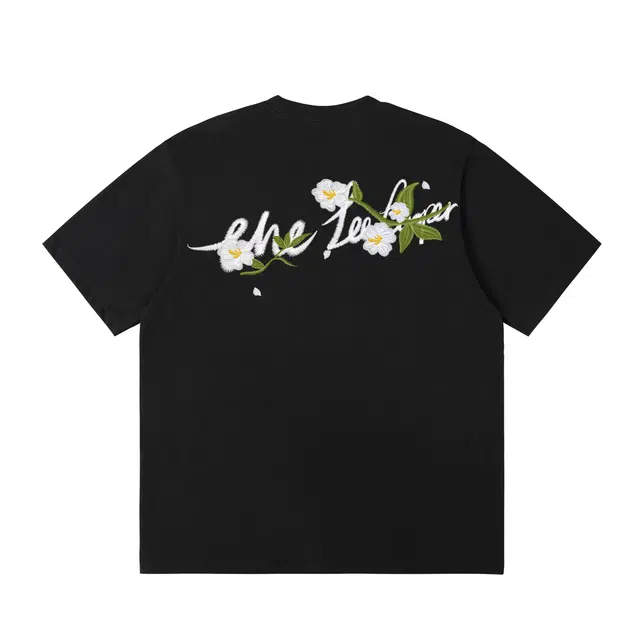 Lee Cooper T