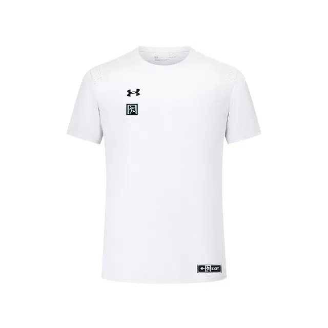 Under Armour T
