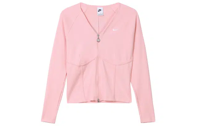 Nike Sportswear logoV SS24T