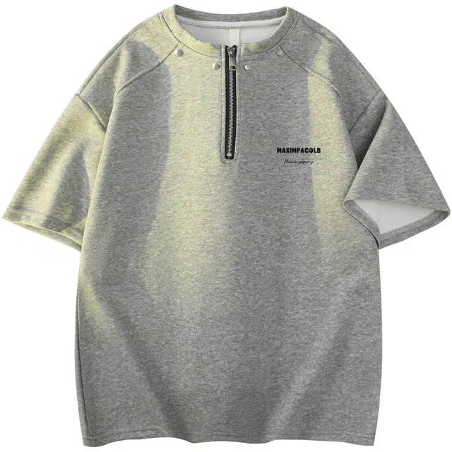 maxim's de paris logoT