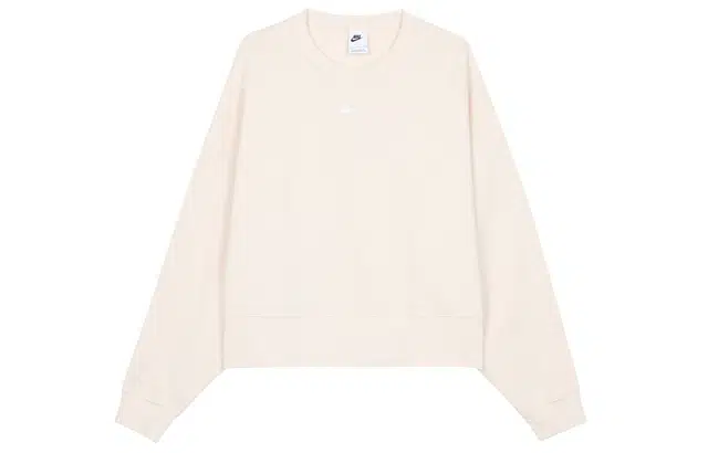 Nike Sportswear Essentials