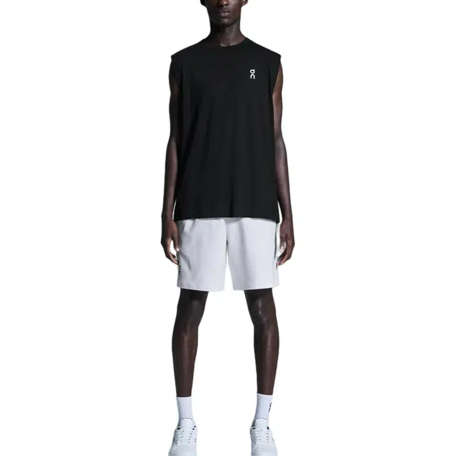 On Courtside Shorts LOGO