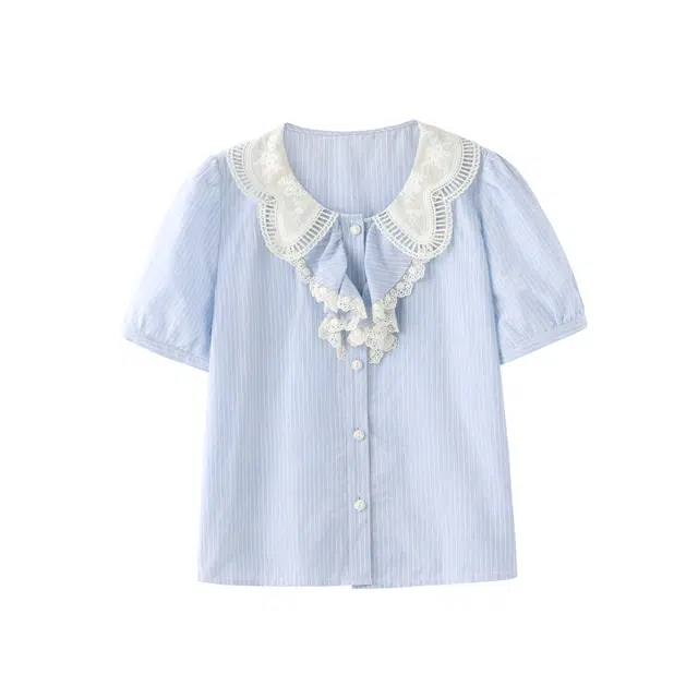 花栗鼠小姐 洱海漫步 法式浪漫小清新小翻领拼接镂空刺绣荷叶边窄肩俏皮灯笼袖衬衫 女款 蓝色