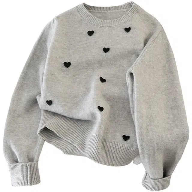她池 甜美风慵懒圆领立体爱心长袖宽松毛衣 女款 浅灰色