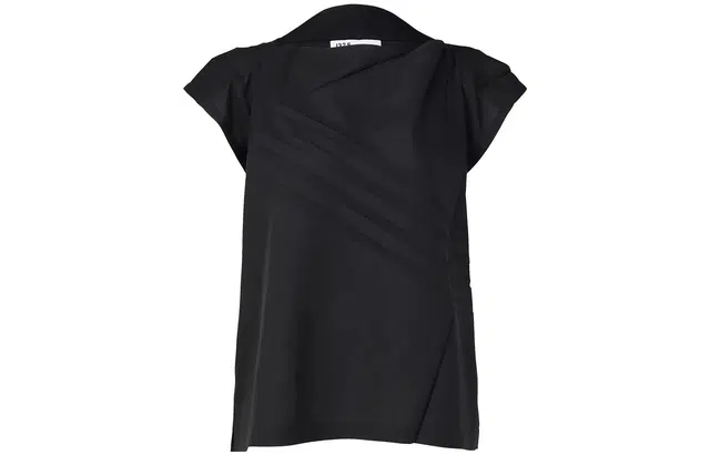 ISSEY MIYAKE SS23 T