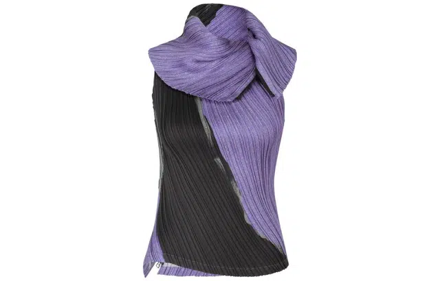 ISSEY MIYAKE SS23 T