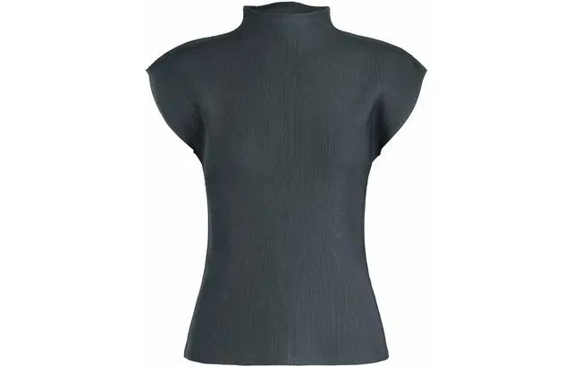 PLEATS PLEASE ISSEY MIYAKE
