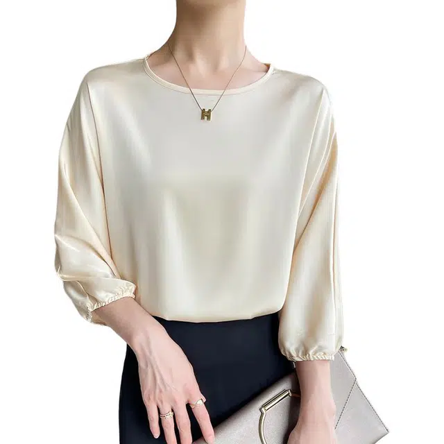CASAMIA T