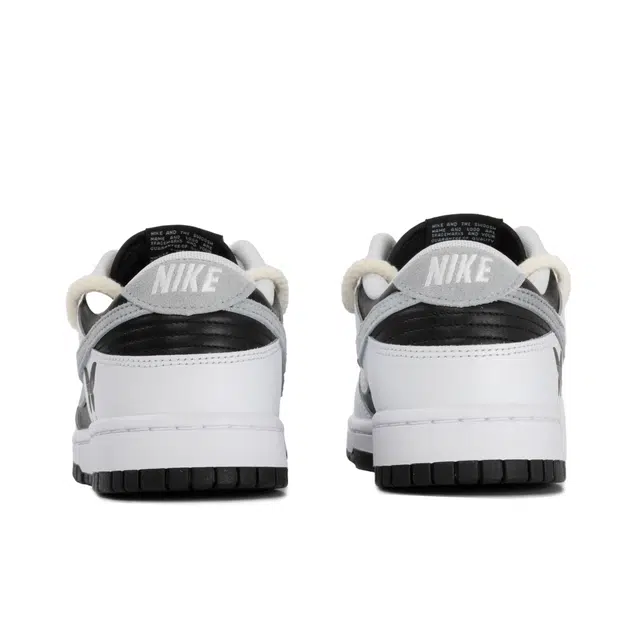 Nike Dunk Reverse Panda 2.0