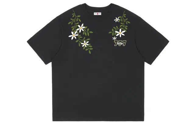 Lee Cooper T