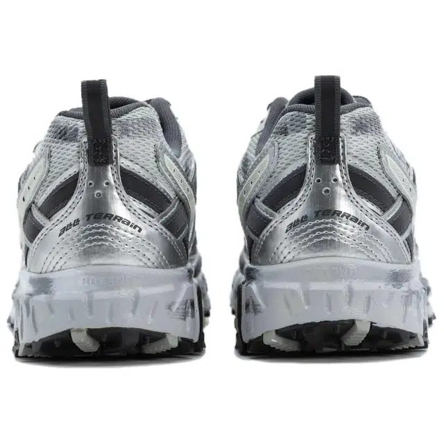 New Balance NB 410 V5
