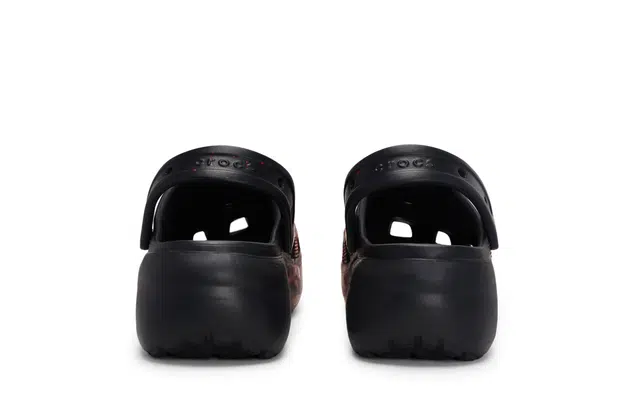 Crocs Classic Platform Clog 811