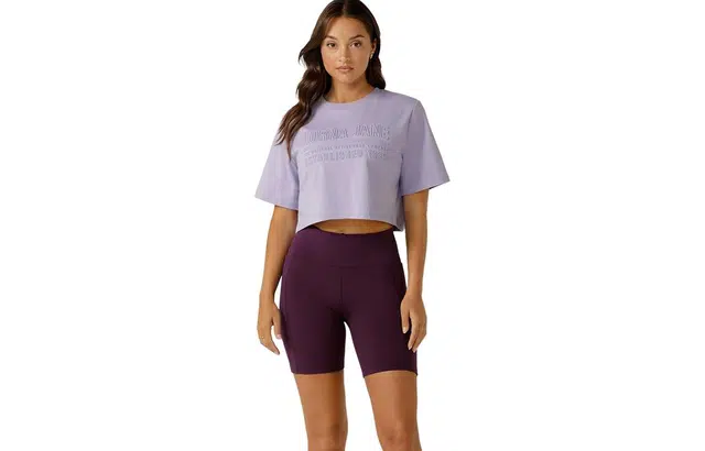 LORNA JANE ESSENTIAL T