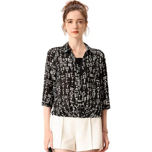 粉红玛琍 翻领套头假两件七分袖衬衫 女款 黑色