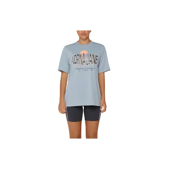 LORNA JANE T