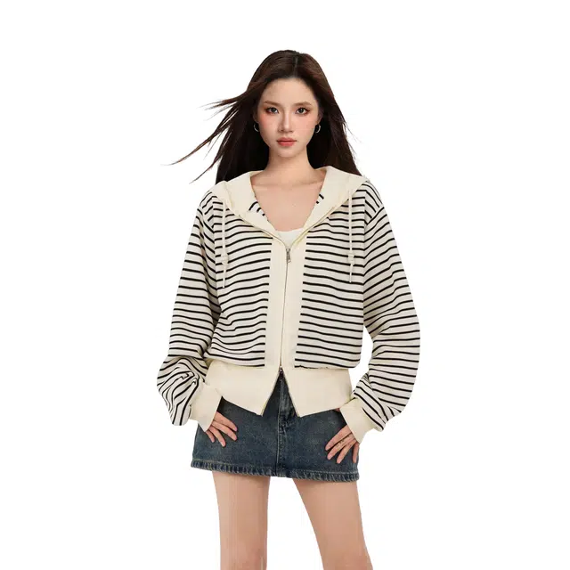 柏黛妃 连帽短款条纹简约通勤舒适针织衫 女款 杏色