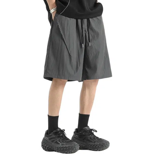 隐狼世家 潮牌简约百搭时尚速干运动休闲短裤 男款