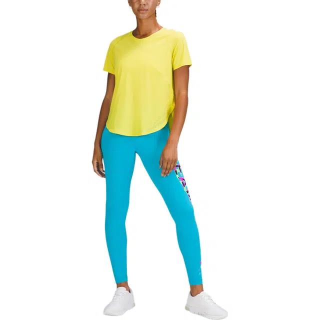 lululemon High Neck UVP T