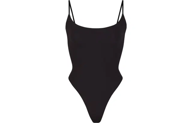 SKIMS FITS EVERYBODY CAMI BODYSUIT ONYX