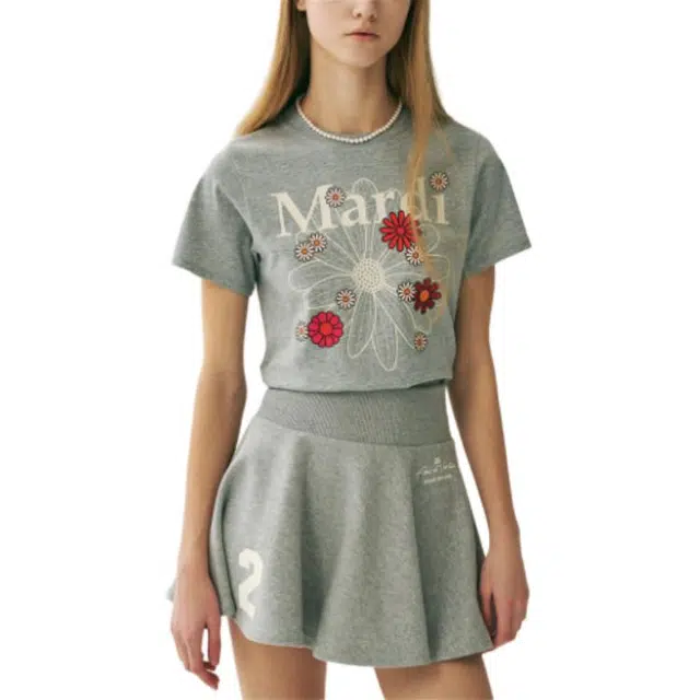 MARDI MERCREDI SS25 SLIM TSHIRT FLOWERMARDI BLOSSOM_GREY IVORY T