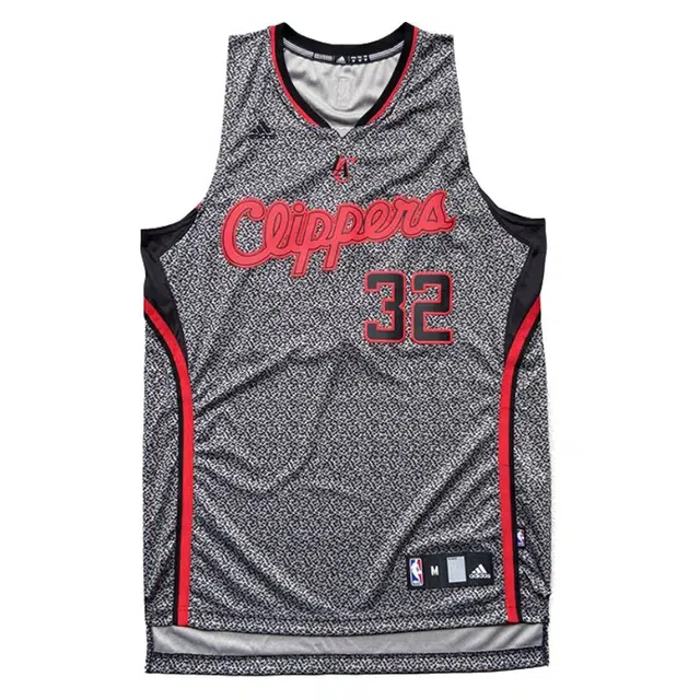 adidas x NBA SWINGMAN R30 logo