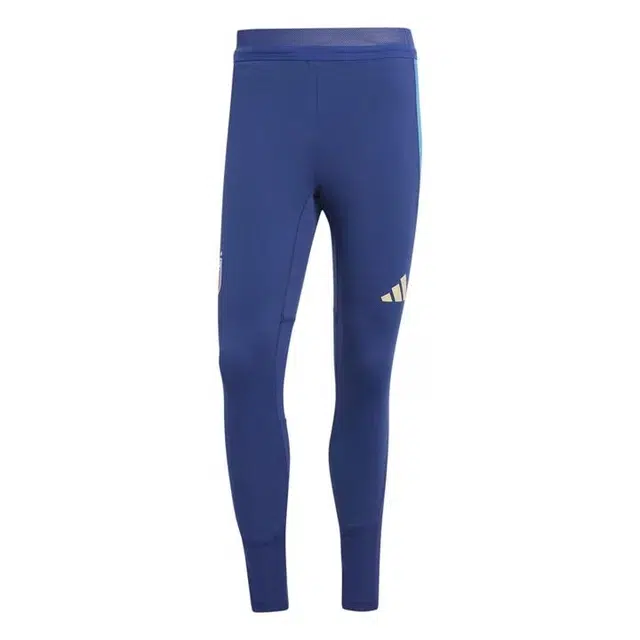 adidas Tiro 24