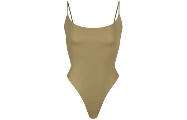 SKIMS FITS EVERYBODY CAMI BODYSUIT KHAKI