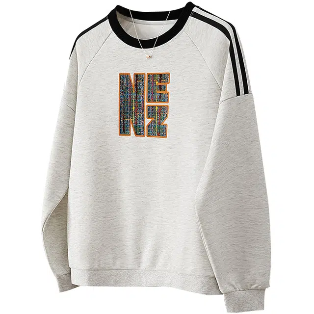 她池 印花撞色拼接慵懒宽松版圆领套头上衣卫衣 女款 灰白色