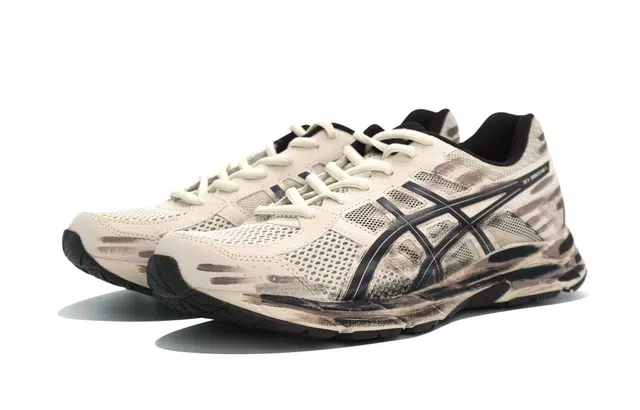 Asics Gel-Contend 4