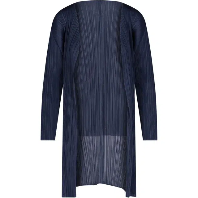 PLEATS PLEASE ISSEY MIYAKE