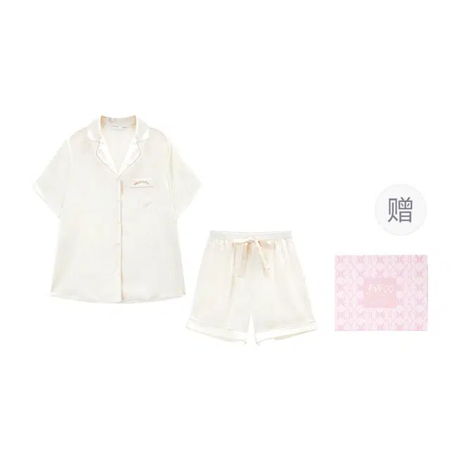 GUKOO x Hello Kitty