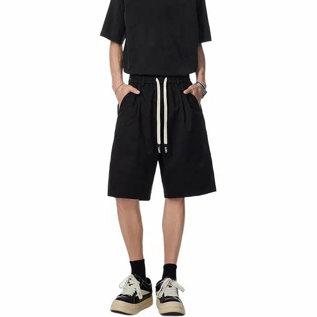 颂希尔 褶皱设计高级感纯色简约宽松百搭帅气休闲短裤 男女同款