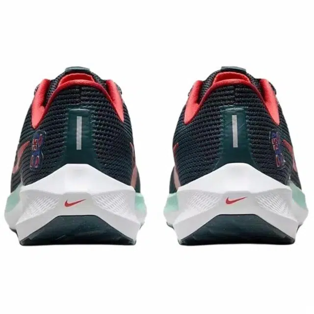 Nike Air Zoom Pegasus 40