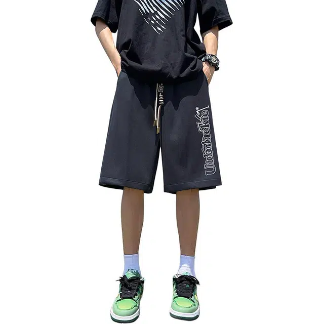 Fakeyoung